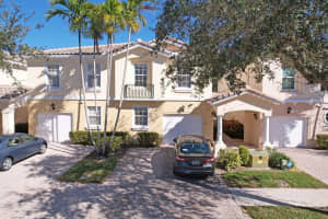 312 Salinas Drive, Palm Beach Gardens, FL 33410 Sold 02/28/25