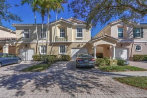 312 Salinas Drive, Palm Beach Gardens, FL 33410 Sold 02/28/25