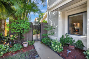 7611 Sierra Terrace W, Boca Raton, FL 33433 Sold 02/03/25