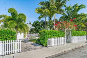 714 N Ocean Breeze, Lake Worth Beach, FL 33460 - MLS#R11042692
