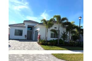 9776 Spruce Woods Dr, Boynton Beach, FL 33473, Sold 08/16/24