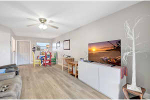 2151 NE 1st Court 204, Boynton Beach, FL 33435 - MLS#R11042722