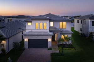 8227 Essex Country Clb Dr, Boca Raton, FL 33434, Sold 12/02/24