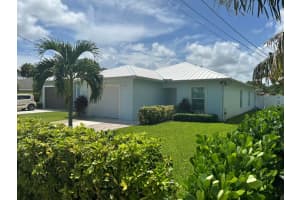 6882 3rd St, Jupiter, FL 33458, Sold 01/17/25