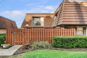 1302 Nebraska Avenue 12b, Fort Pierce, FL 34950 Sold 03/28/25