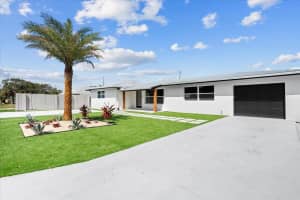 12994 SE Papaya Street, Hobe Sound, FL 33455 Sold 01/23/25