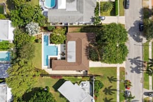 231 Alhambra Place, West Palm Beach, FL 33405 Sold 05/05/25