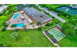 20 Abbey Lane 204, Delray Beach, FL 33446 Sold 01/15/25