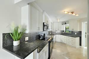 5800 Camino Del Sol 200, Boca Raton, FL 33433 Sold 01/15/25