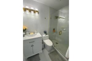 108 Swan Parkway E, Royal Palm Beach, FL 33411 Sold 03/11/25