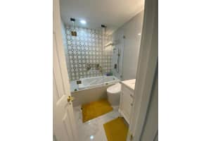 108 Swan Parkway E, Royal Palm Beach, FL 33411 Sold 03/11/25