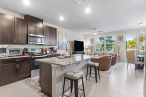 4062 Hot Springs Avenue, Palm Springs, FL 33461 - MLS#R11043048