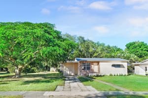 1108 Jasmine Avenue, Fort Pierce, FL 34982 Sold 01/27/25