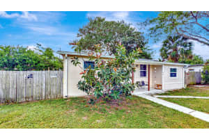 1914 NE 48th Court, Pompano Beach, FL 33064 Sold 02/24/25