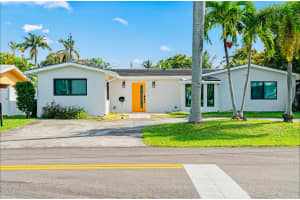 3000 NE 2nd Terrace, Wilton Manors, FL 33334 Sold 01/17/25