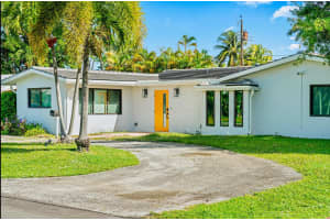 3000 NE 2nd Terrace, Wilton Manors, FL 33334 Sold 01/17/25
