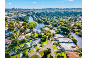 3000 NE 2nd Terrace, Wilton Manors, FL 33334 Sold 01/17/25