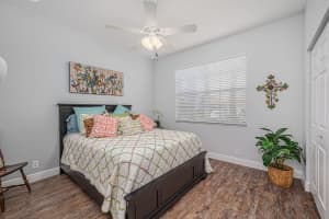 352 NW Shoreline Circle, Port Saint Lucie, FL 34986 Sold 03/27/25