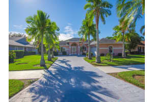 4317 Gator Trace Drive, Fort Pierce, FL 34982 Sold 12/31/24