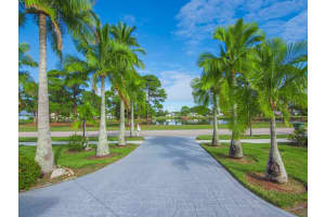 4317 Gator Trace Drive, Fort Pierce, FL 34982 Sold 12/31/24