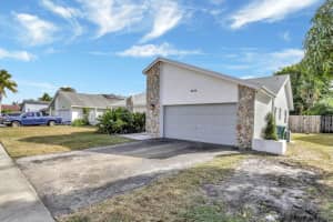8530 NW 47th Street, Lauderhill, FL 33351 Sold 03/28/25