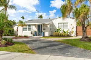 337 Forest Hill Boulevard, West Palm Beach, FL 33405 Sold 04/15/25