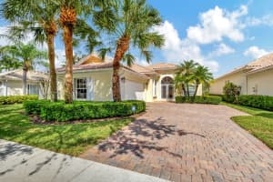 8045 Laborie Lane, Wellington, FL 33414 Sold 05/12/25