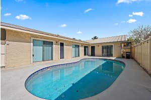 5348 Eagle Lake Drive Ln 20, Palm Beach Gardens, FL 33418 Sold 05/01/25