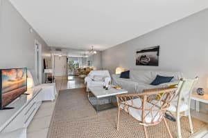 4800 Hillcrest Lane 204, Hollywood, FL 33021 Sold 04/01/25