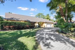 13601 La Mirada Circle, Wellington, FL 33414 Sold 02/25/25