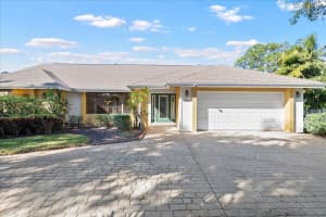 13601 La Mirada Circle, Wellington, FL 33414 Sold 02/25/25
