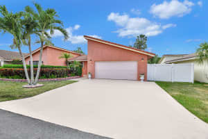 447 NW 47th Terrace, Deerfield Beach, FL 33442 Sold 02/03/25