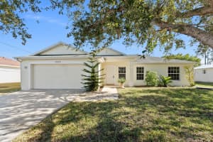 2513 SE Lakewood Street, Port Saint Lucie, FL 34952 Sold 02/13/25