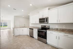 5542 Lugo Street, Fort Pierce, FL 34951 - MLS#R11043573