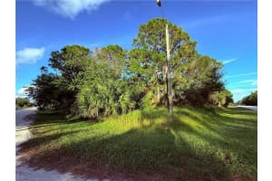 9950 79th Street, Vero Beach, FL 32967 Sold 02/18/25