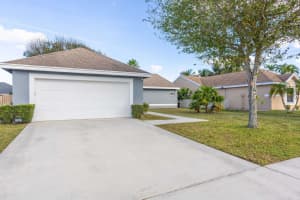 9192 Paragon Way, Boynton Beach, FL 33472 Sold 03/31/25