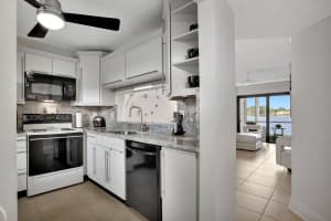 5510 Lakeside Drive 110, Margate, FL 33063 Sold 02/18/25