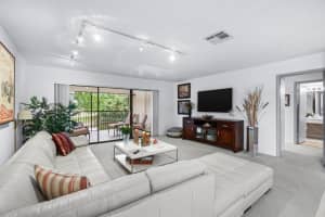20 Westgate Lane B, Boynton Beach