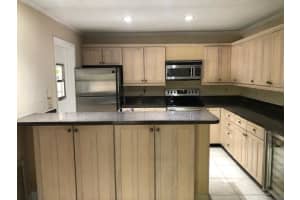 7516 Sierra Drive E, Boca Raton, FL 33433 Sold 06/18/25