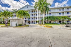 2761 Village Boulevard 201, West Palm Beach, FL 33409 Sold 04/18/25