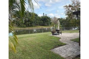 1137 Grandview Circle, Royal Palm Beach, FL 33411 Sold 03/03/25