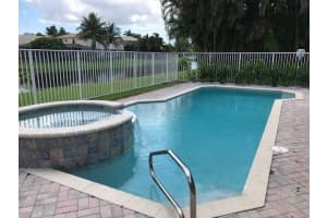 6533 Stonehurst Circle, Lake Worth, FL 33467 Sold 04/04/25