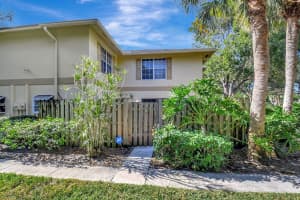 2930 SW 22nd Circle 14c, Delray Beach, FL 33445 Sold 02/04/25