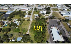 813 SW 2nd Street, Okeechobee, FL 34974 - MLS#R11043825