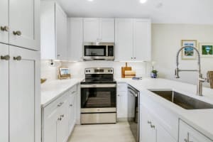 702 Club Drive, Palm Beach Gardens, FL 33418 - MLS#R11043830