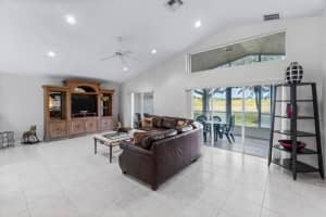 7207 Modena Drive, Boynton Beach, FL 33437 Sold 03/03/25