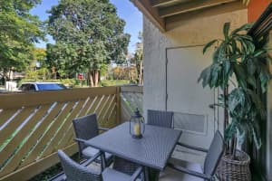 12960 Dartford Trail 9, Wellington, FL 33414 Sold 02/07/25