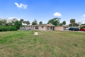 716 Poinsetta, Clewiston, FL 33440 Sold 05/16/25