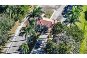 6164 Floral Lakes Drive, Delray Beach, FL 33484 Sold 02/28/25