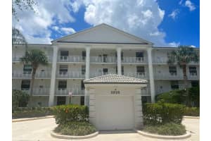 3826 Whitehall Drive 205, West Palm Beach